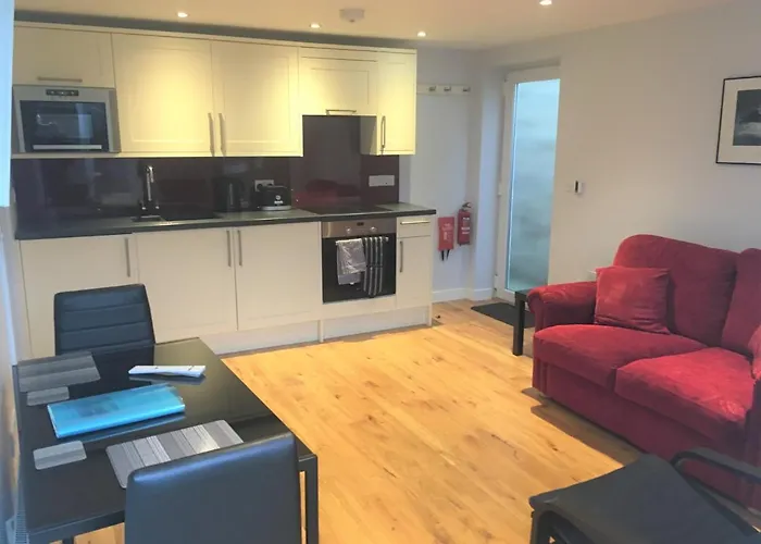 Beautiful Modern Apartment In Bath